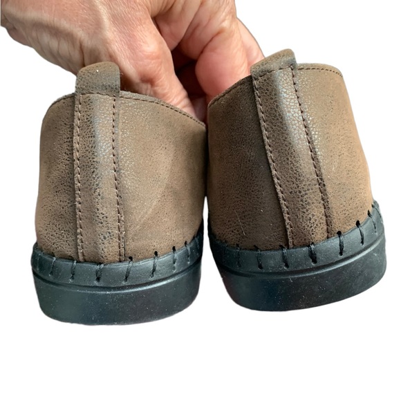 Easy Street Fresh Brown Slip On Lightweight Moc Shoes Women’s Size 8.5 NWB - Picture 14 of 15
